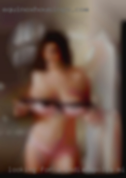 Looking Indianapolis milfs for a fun girl who loves  life.