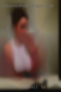 I like play with Crandall, TX MF (bi), but also men.