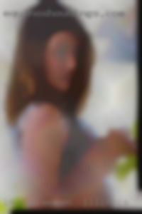 I'm  an emergency room nurse women in Illinois and EMT.