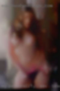 My personality sex in Beaufort, NC  outshines my beauty..